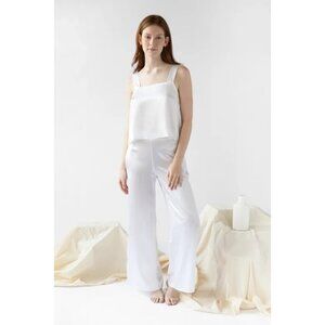 Luala Chic Lightweight Smooth White Silk Relaxed Fit Square Neck Top Size M, NWT